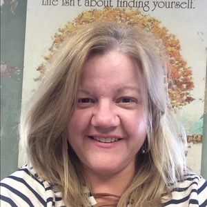 Meet your Posher, Cindy